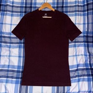 H&M Burgundy Tee Sz S